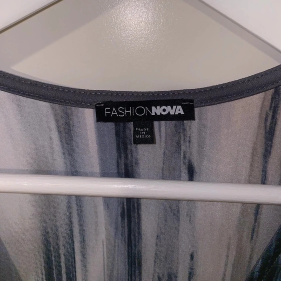  långklänning från Fashion Nova - 2