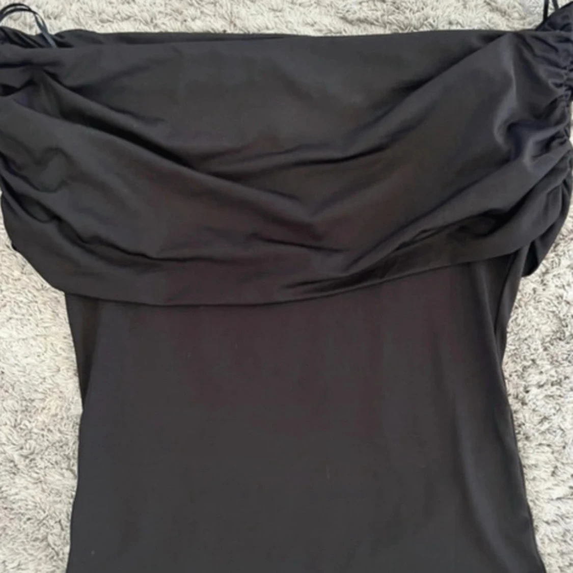 Svart offshoulder topp - 1