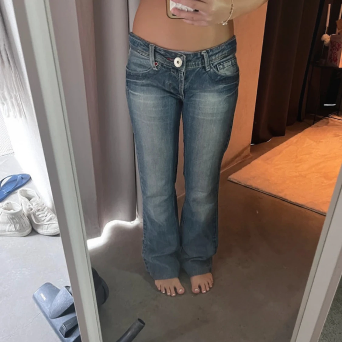 bootcut jeans låg midja