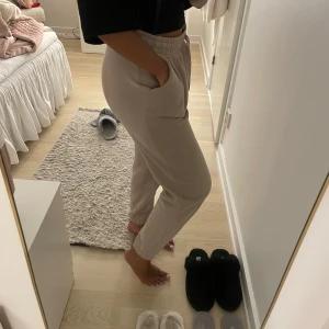 Mjukisbyxor - Mjukisbyxor från New Yorker💕