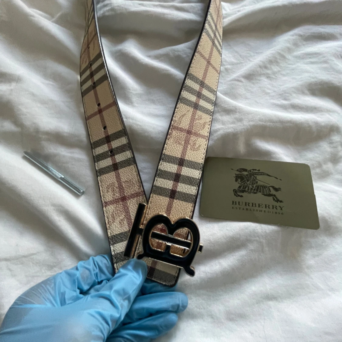 Burberrry bälte  helt ny kort dubbelsidigt  - 1