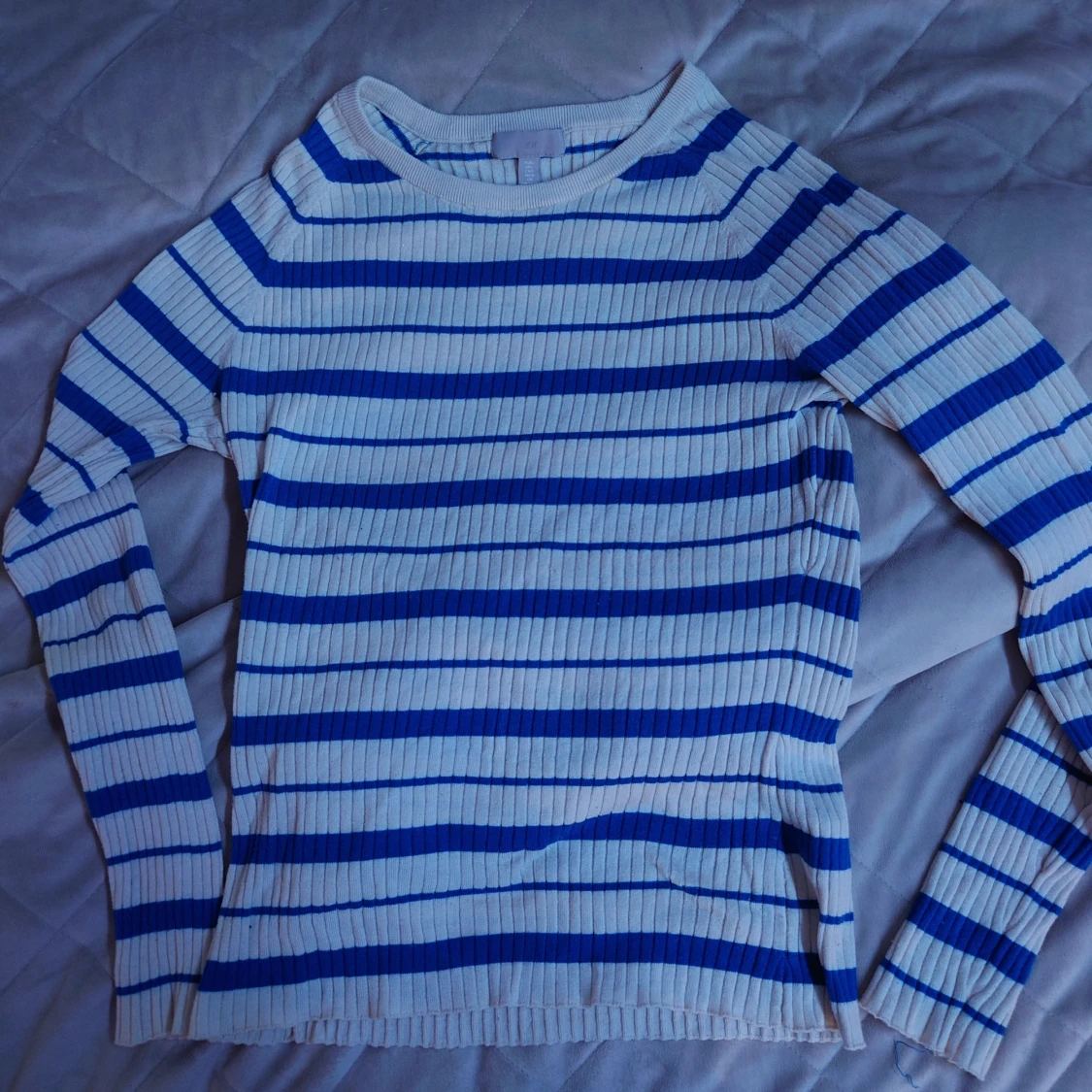 Randig ribbad långärmad tröja - 2