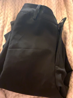 Kostymbyxor  - Nytt skick, säljs pågrund av storlek 