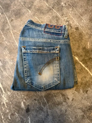 Dondup Jeans - Riktigt schyssta Dondup Jeans | Skick 10/10 | Storlek W32 | Ny pris 3000kr 