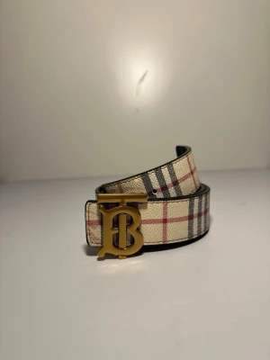 Burberry Bälte - Riktig snygg bälte från burberry 