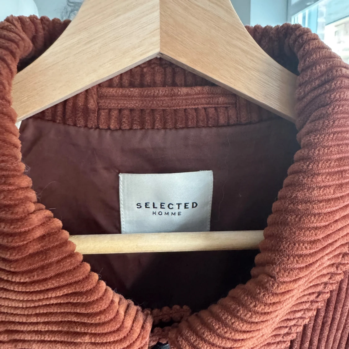 Brun manchesterjacka från Selected Homme - 2