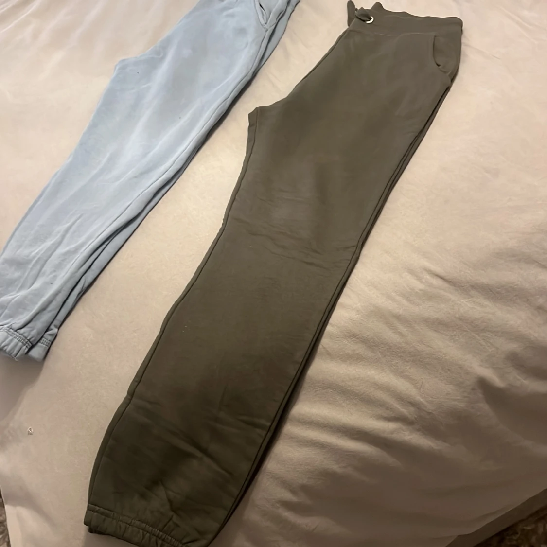 Två par mjukisbyxor - 2