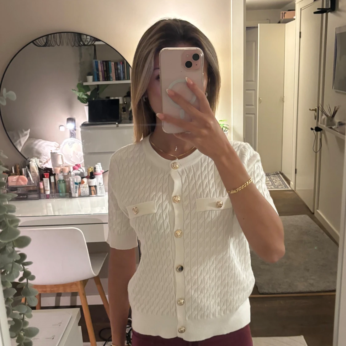 Vit kabelstickad topp