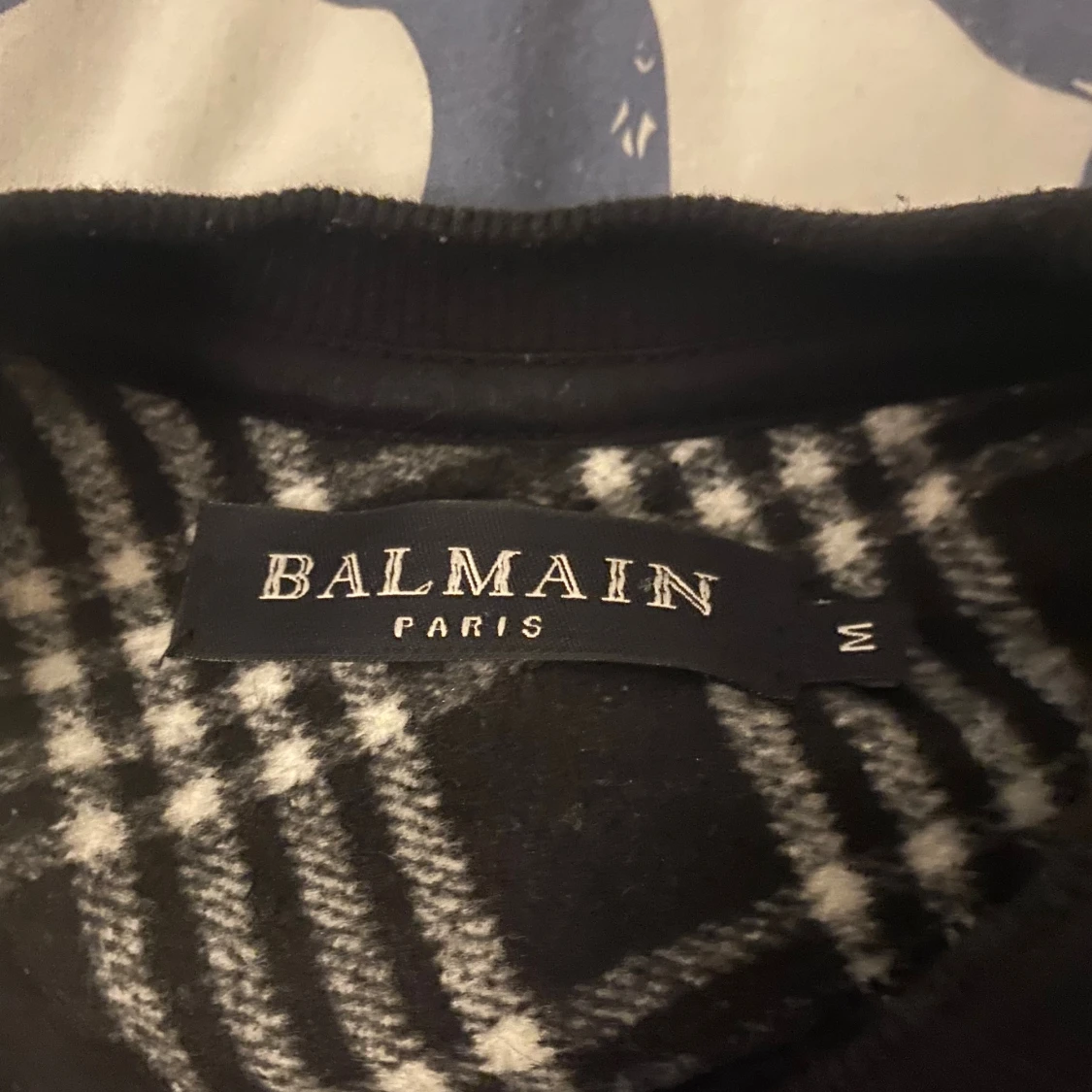 Svart sweatshirt från Balmain Paris - 1