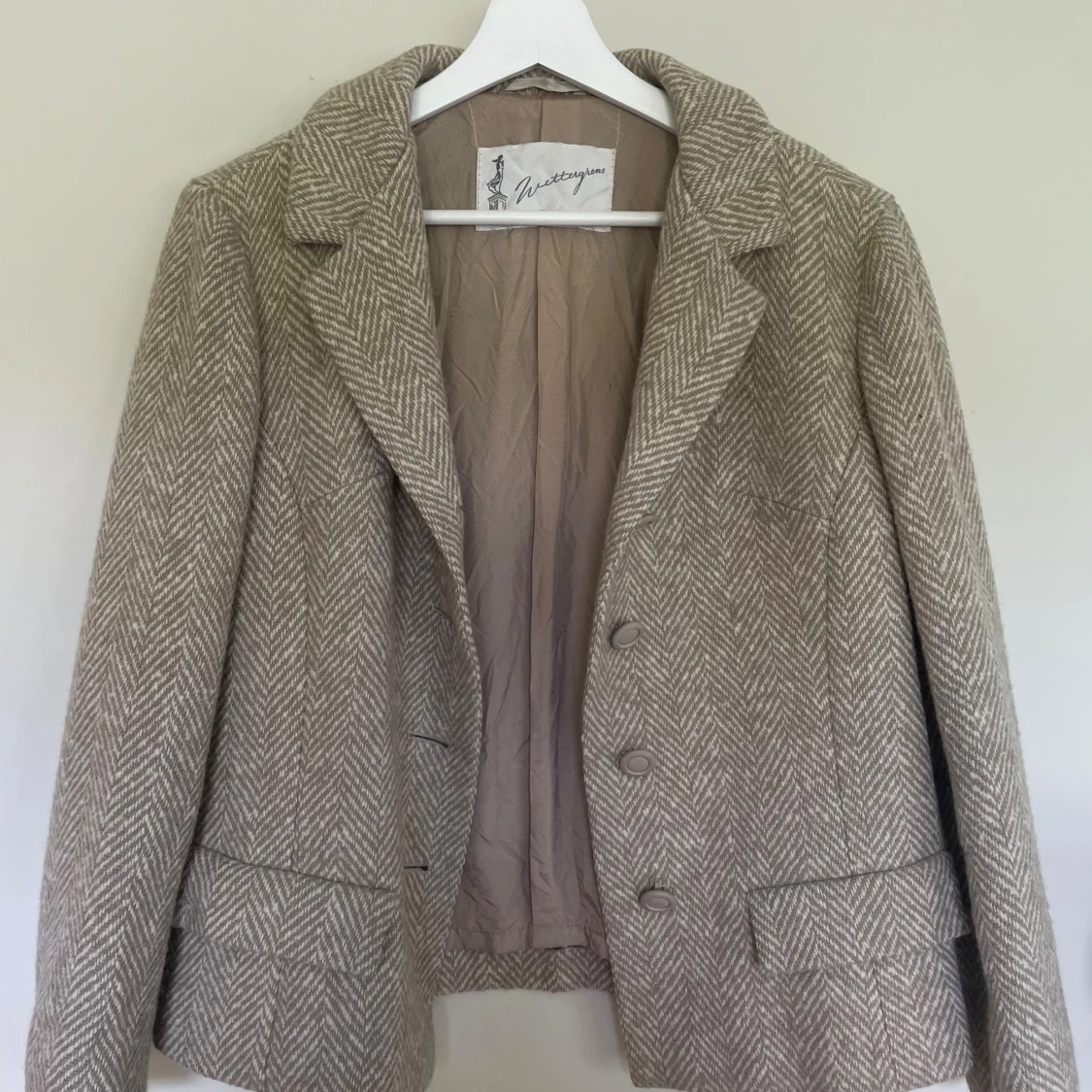 Beige rutig ullkavaj från Wettergrens - 3