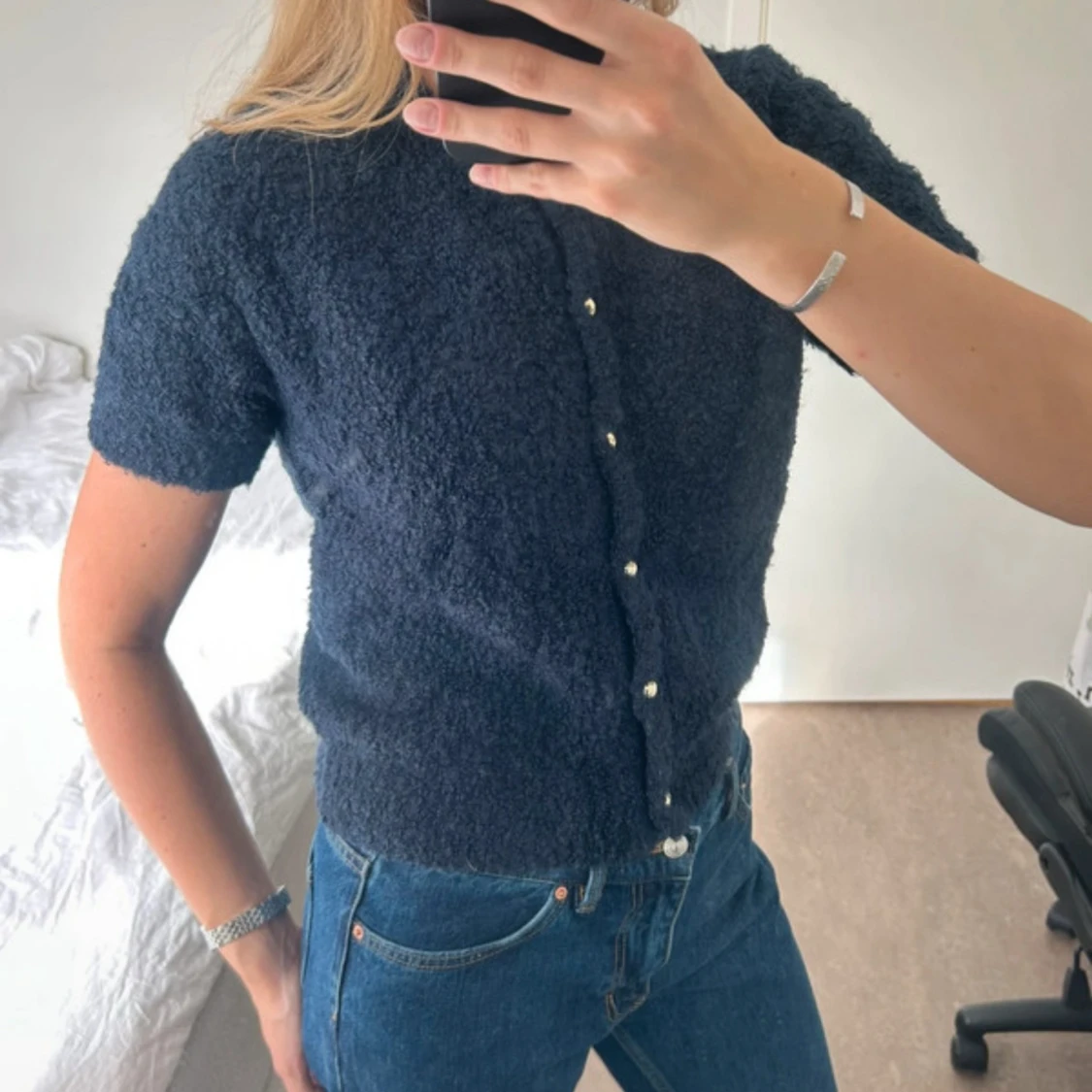 Mörkblå kofta från Gina Tricot