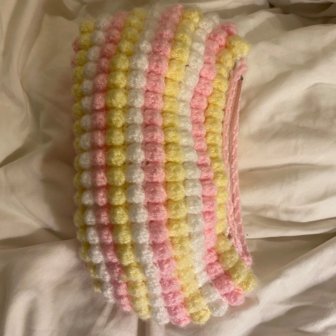 Virkad väska/necessär