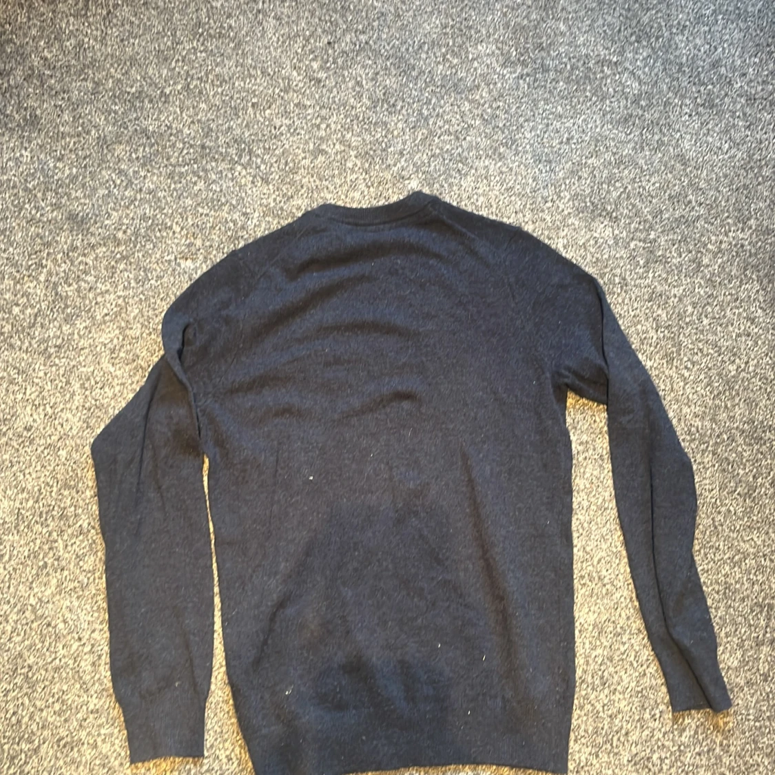 Mörkblå stickad tröja Lyle & Scott - 2