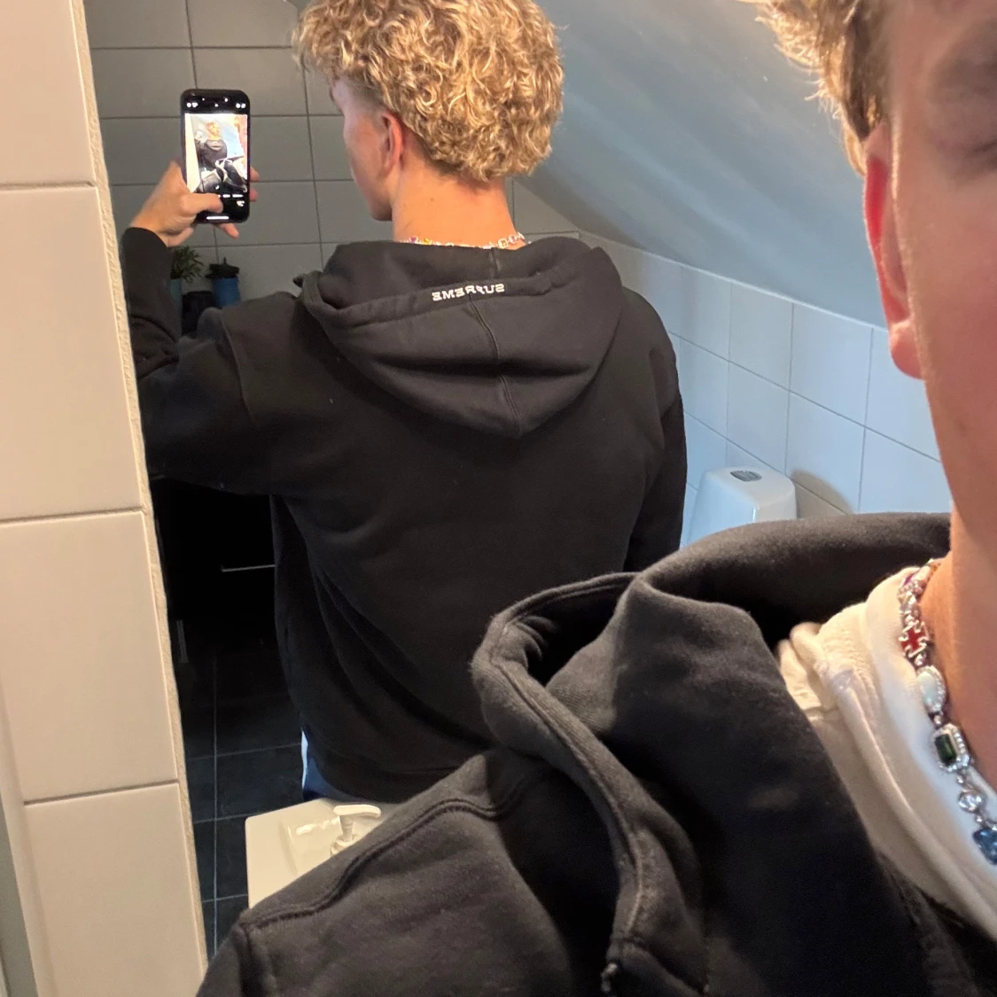 Nike x Supreme svart hoodie M - 1