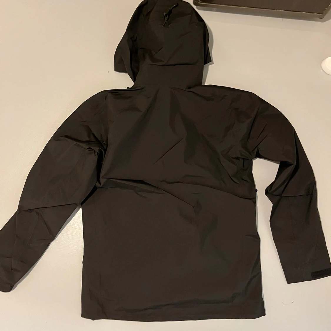 Svart vindjacka från Arc'teryx M - 2