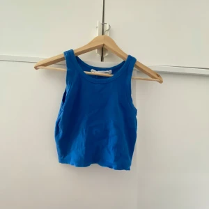 Blå ribbad linnetopp - Från lager 🥰.