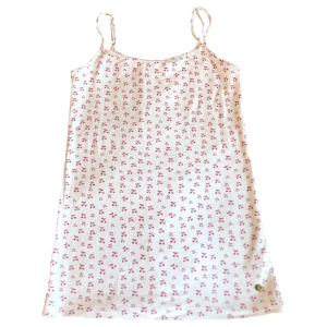 Cherry top/ topp körsbär/ mönstrat linne/ y2k/ 2000s, Esprit - Gulligt vitt linne med röda körsbär på!