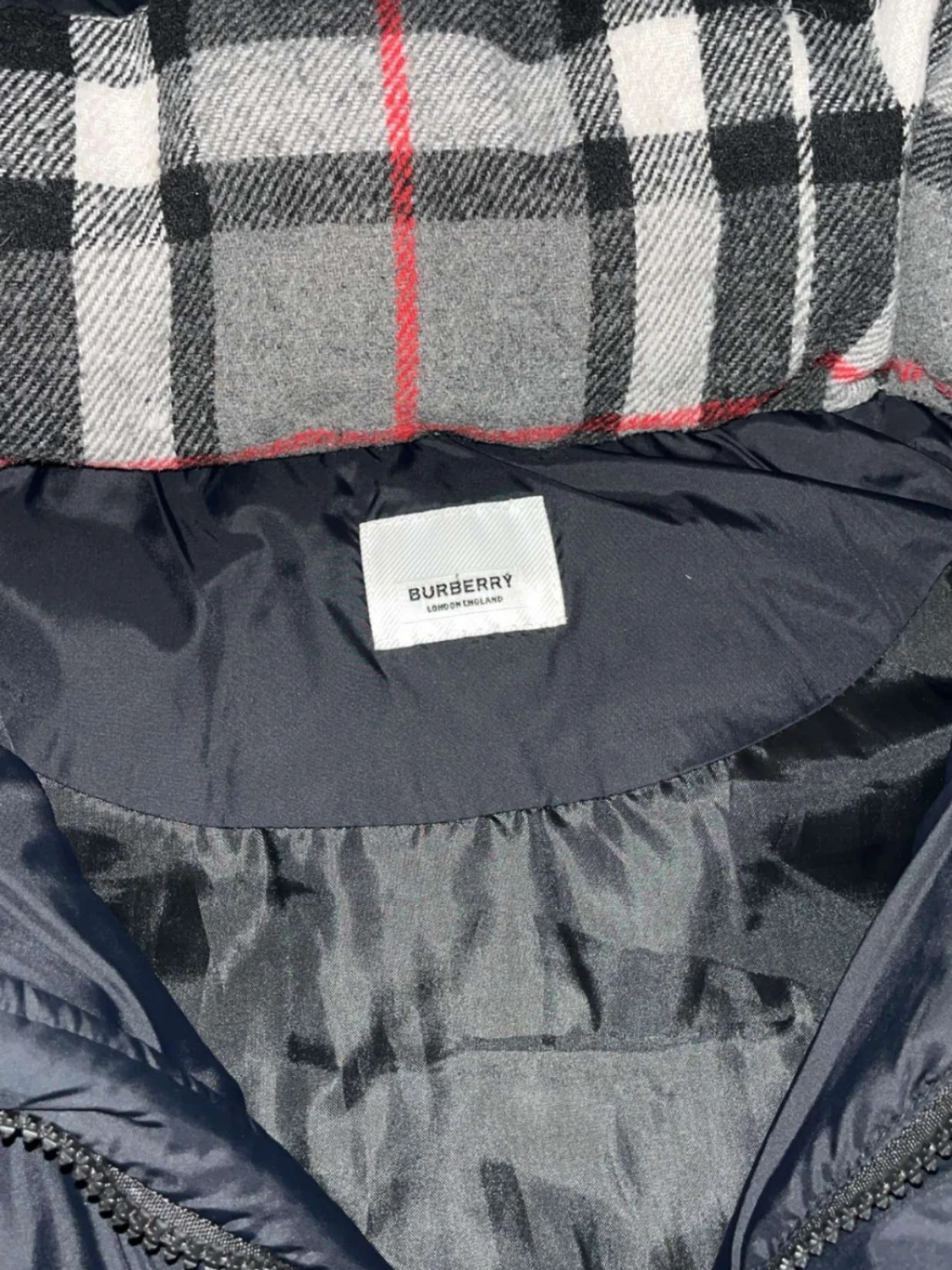 Burberry puffer - 1
