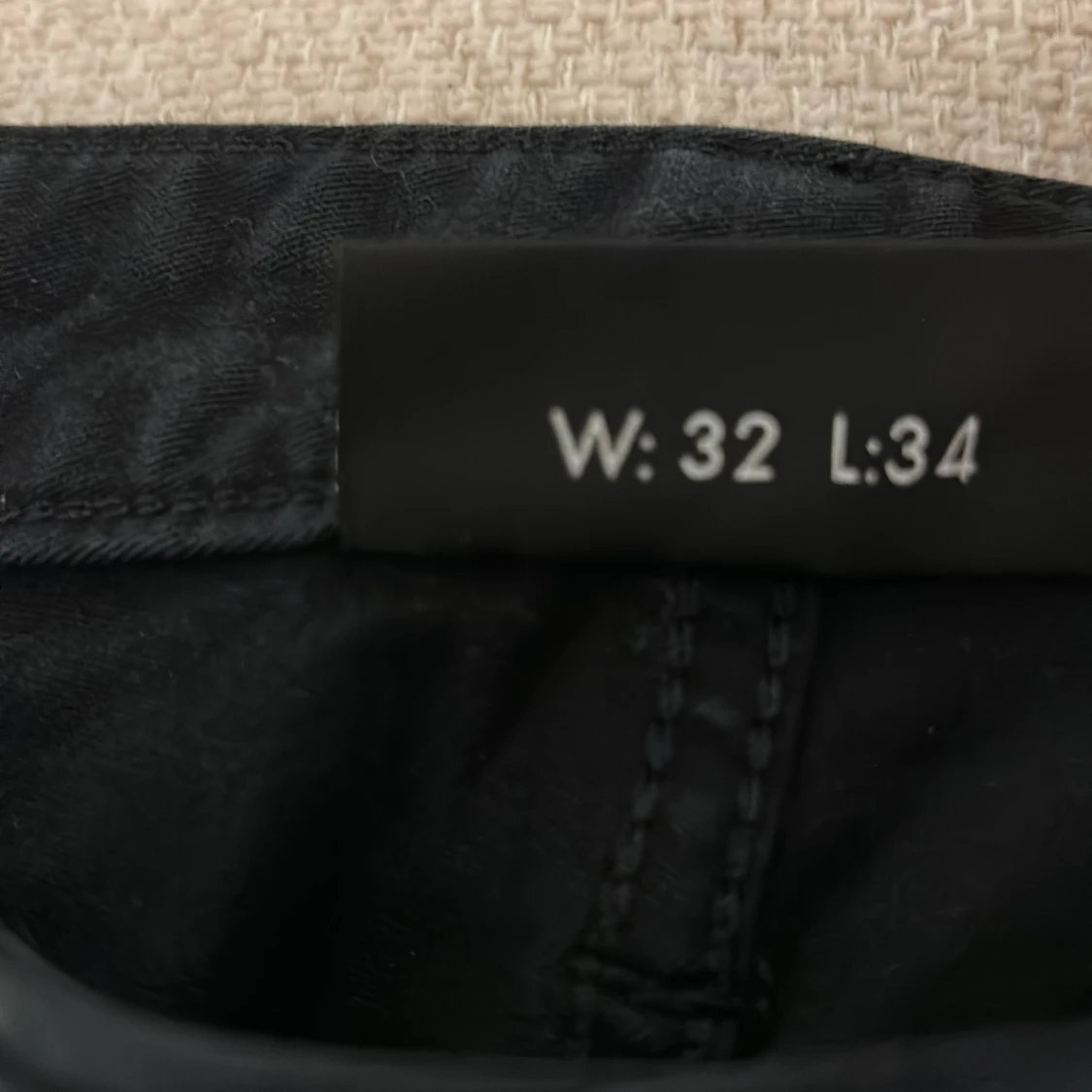 Svarta byxor från Emporio Armani - 3