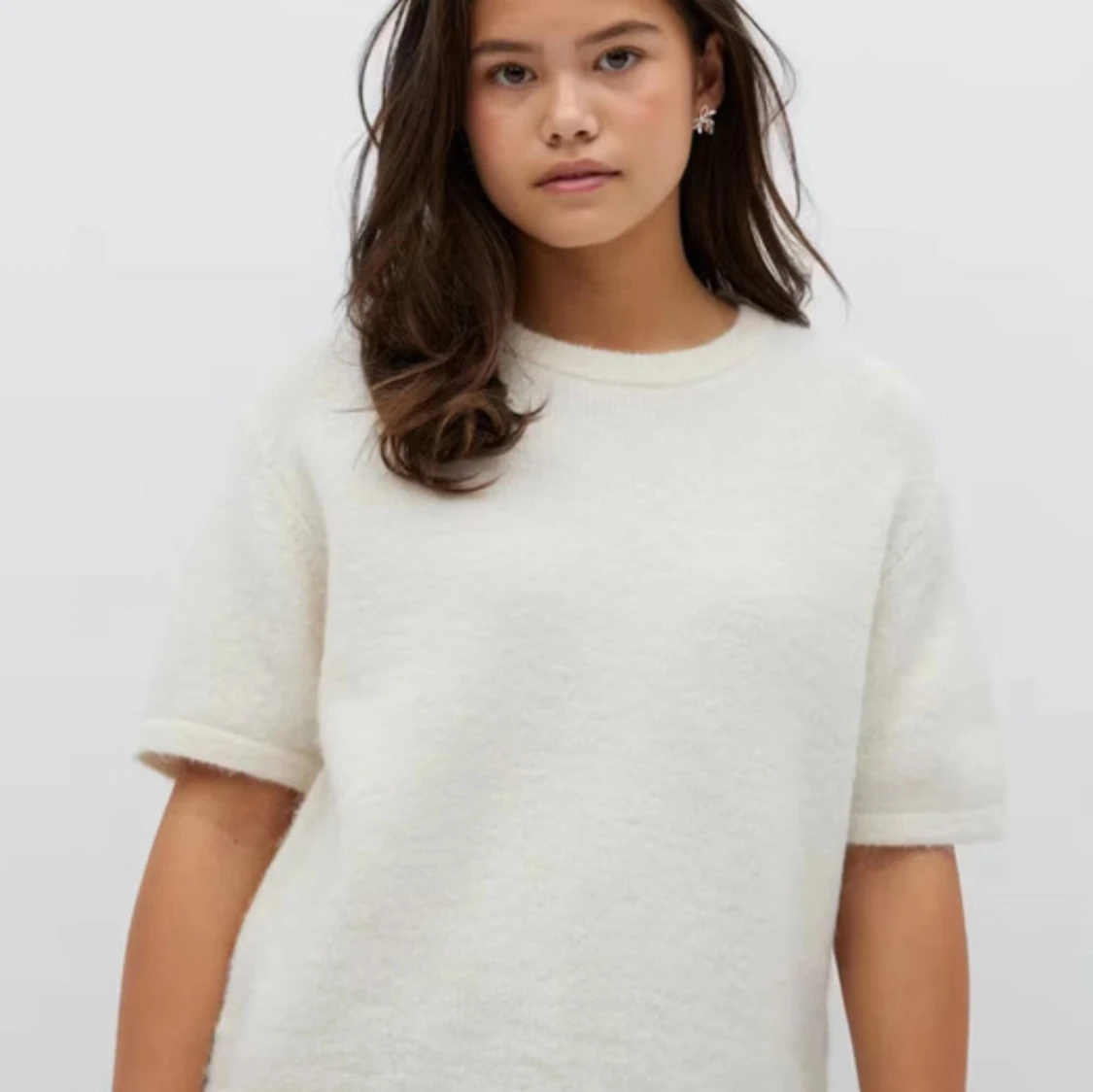 Kort ärmad stickad tröja  - 1