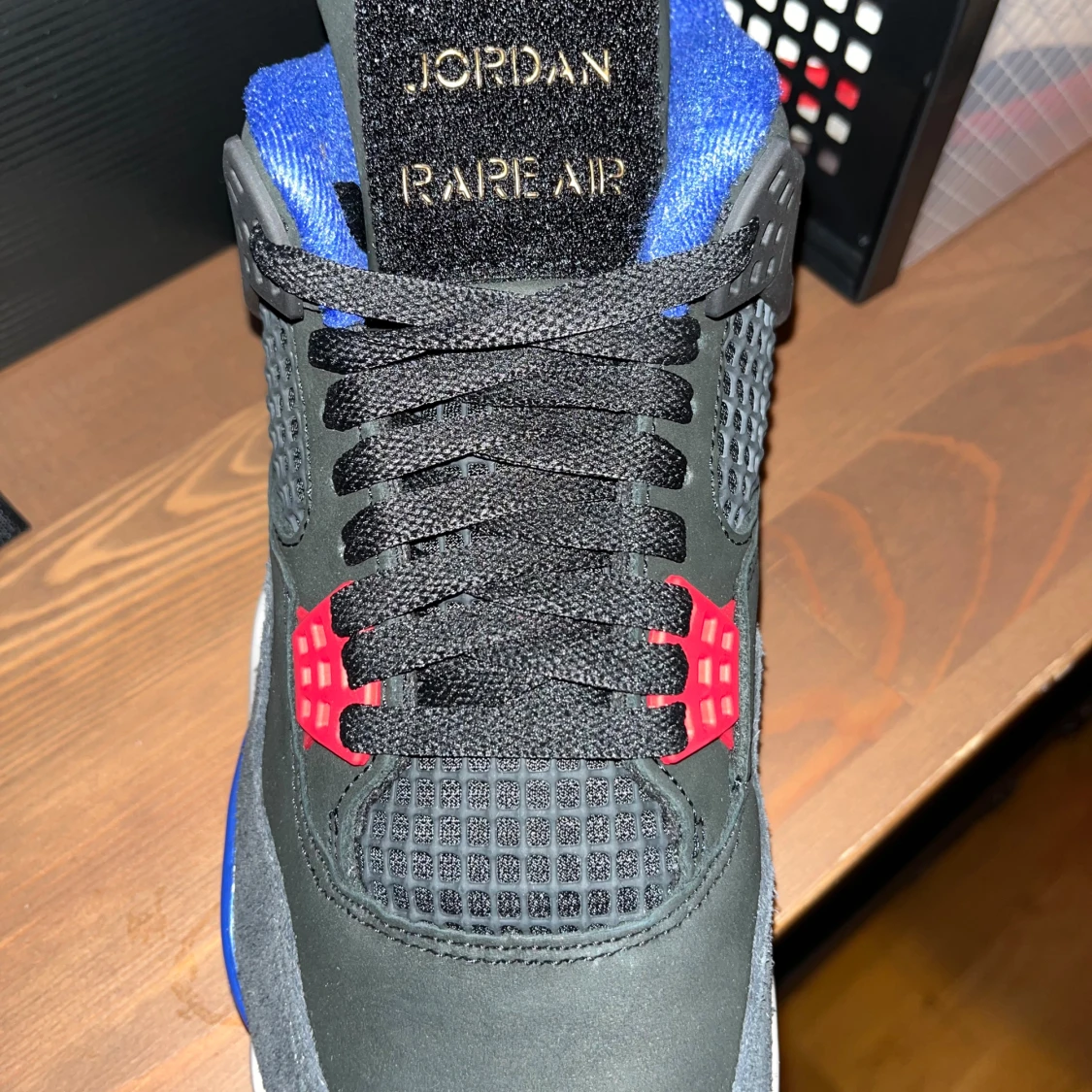 Jordan 4 Rare air GOLD LETTERING - 1