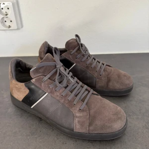 Zegna skor  - | Skor från Zegna | Storlek: 42 | Färg: brun | Snöre ingår |