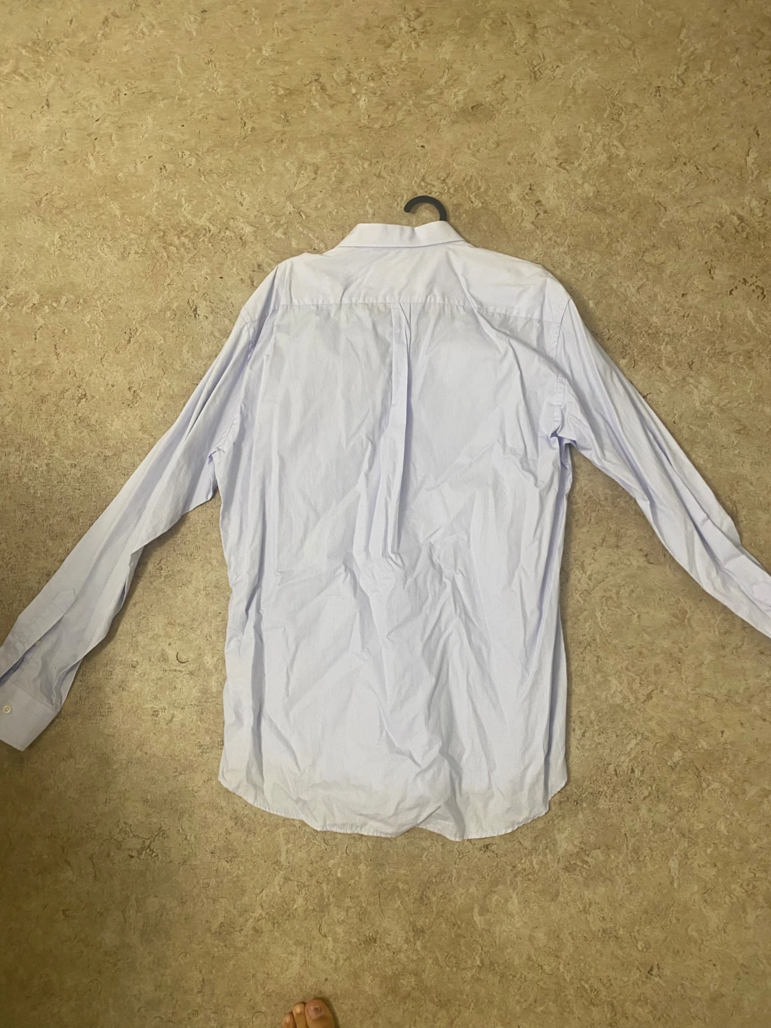 Ljusblå skjorta från GANT - 1