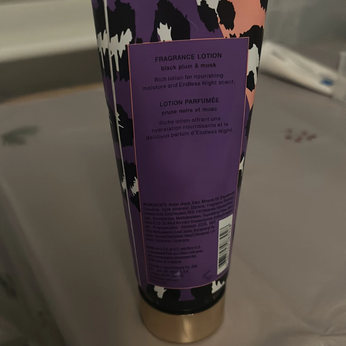 Victoria's Secret Endless Night lotion - 2