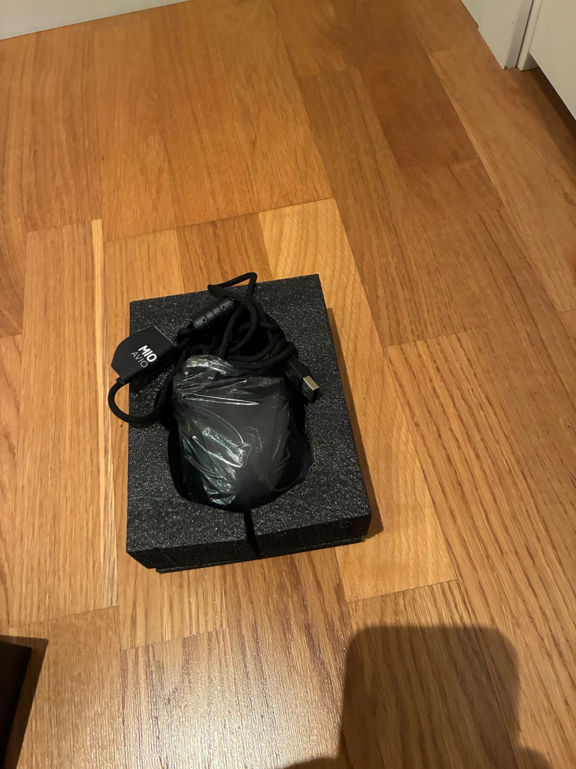 Mionix Avior Pro - 1