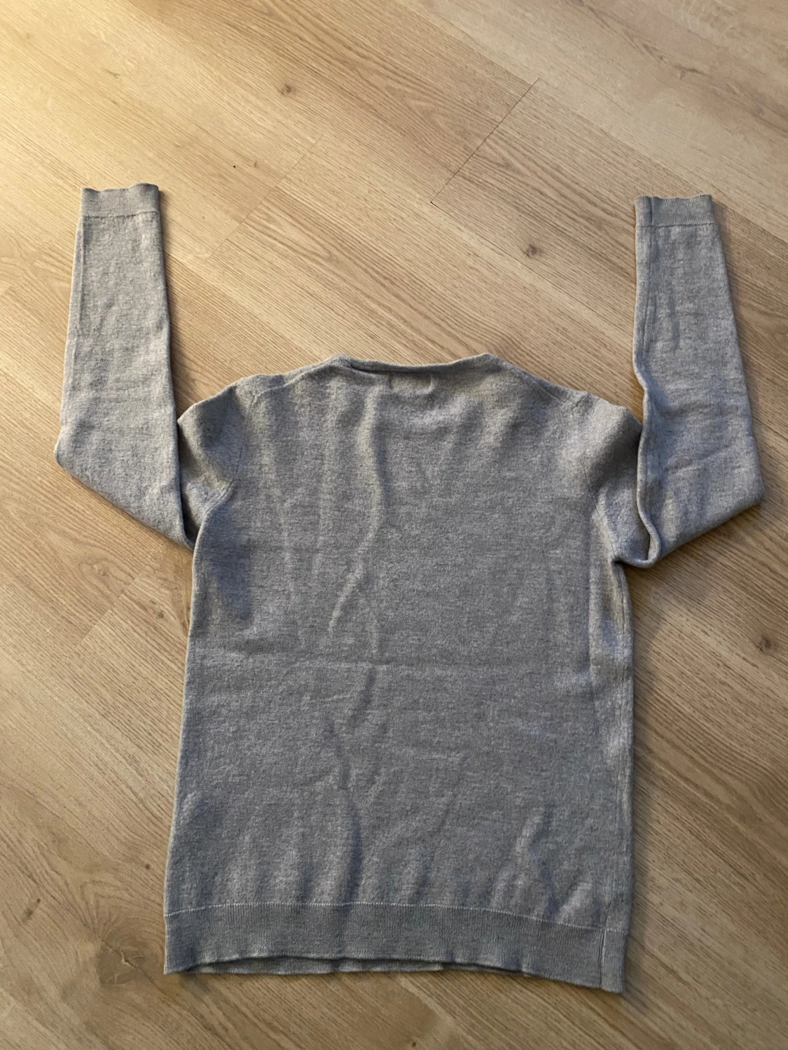 Grå stickad tröja från NN07 - 1