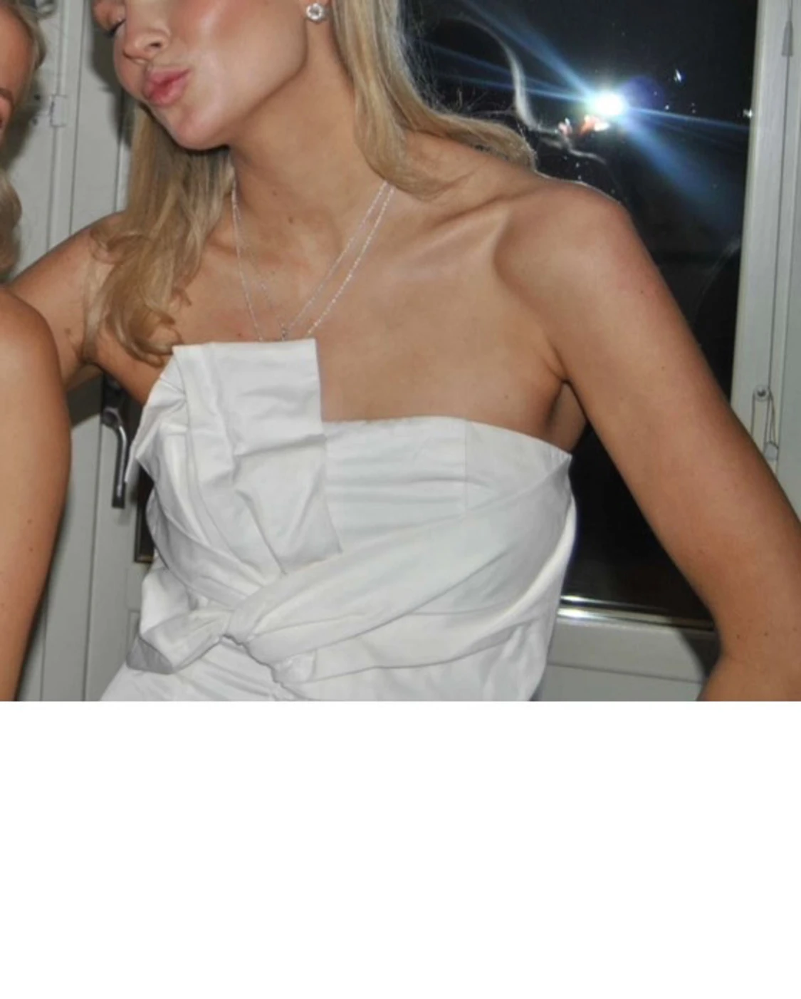 Vit tubtopp med knyt - 1