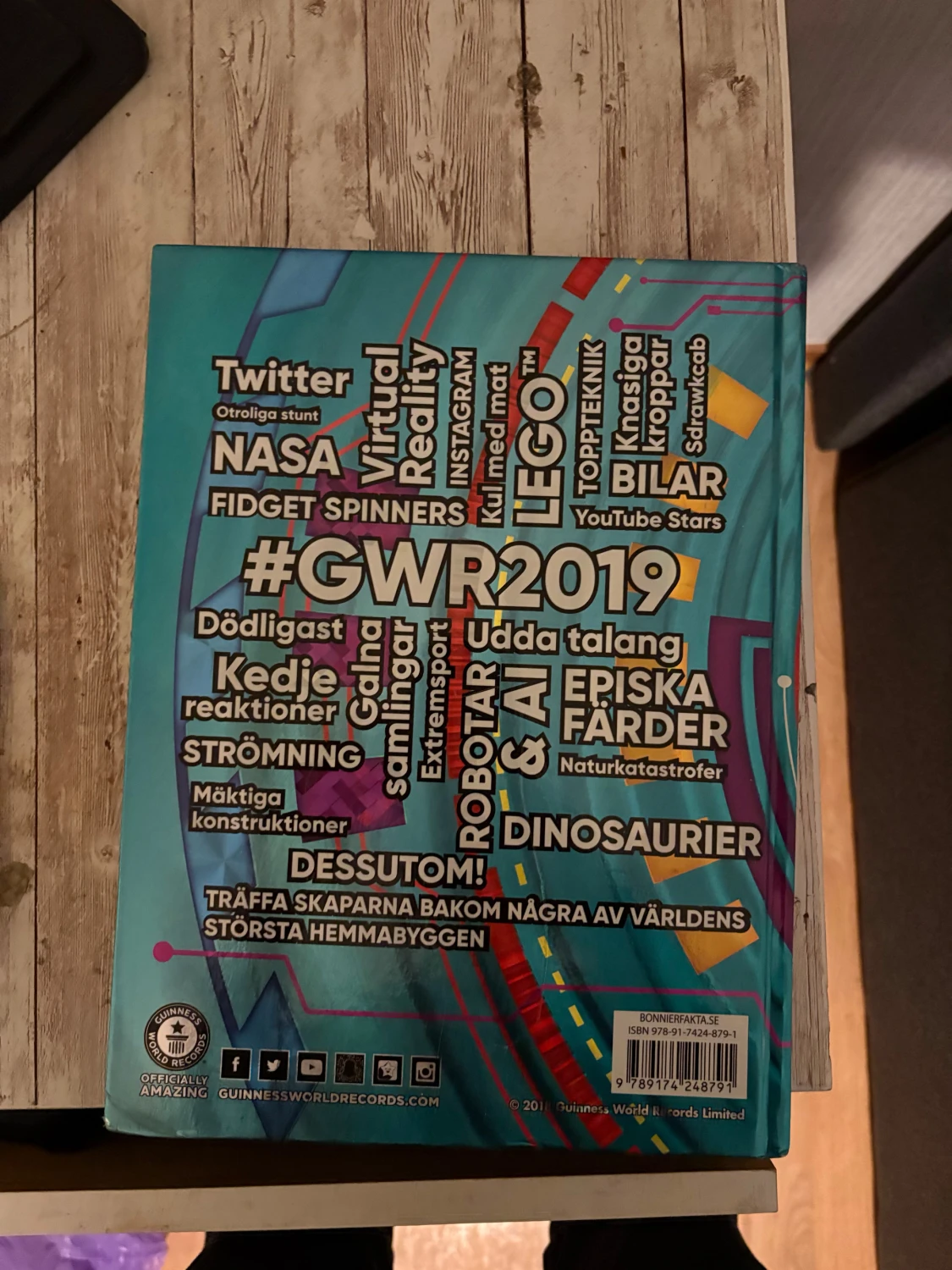 Guinness World Records 2019 - 1