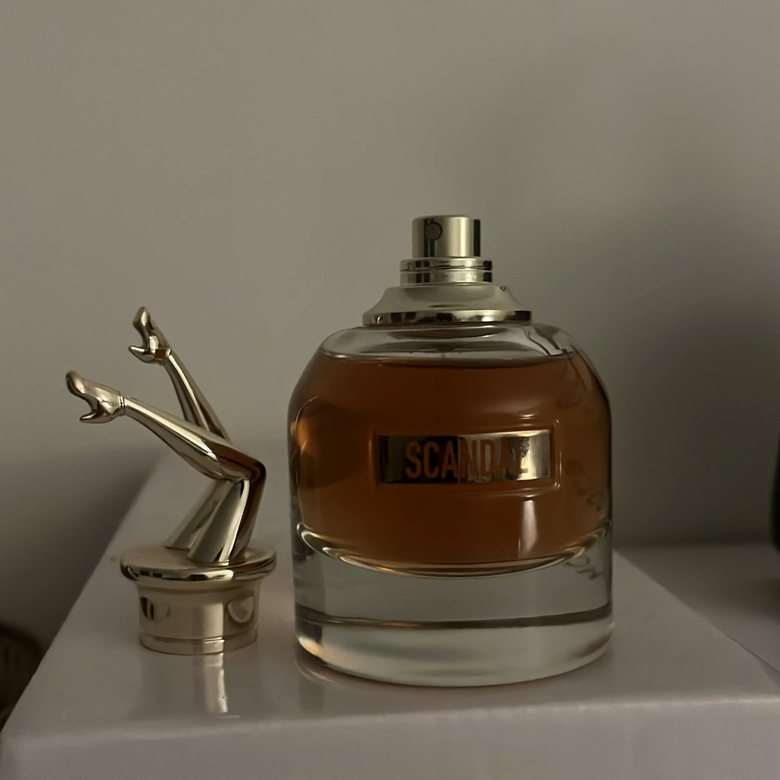 Scandal parfym.