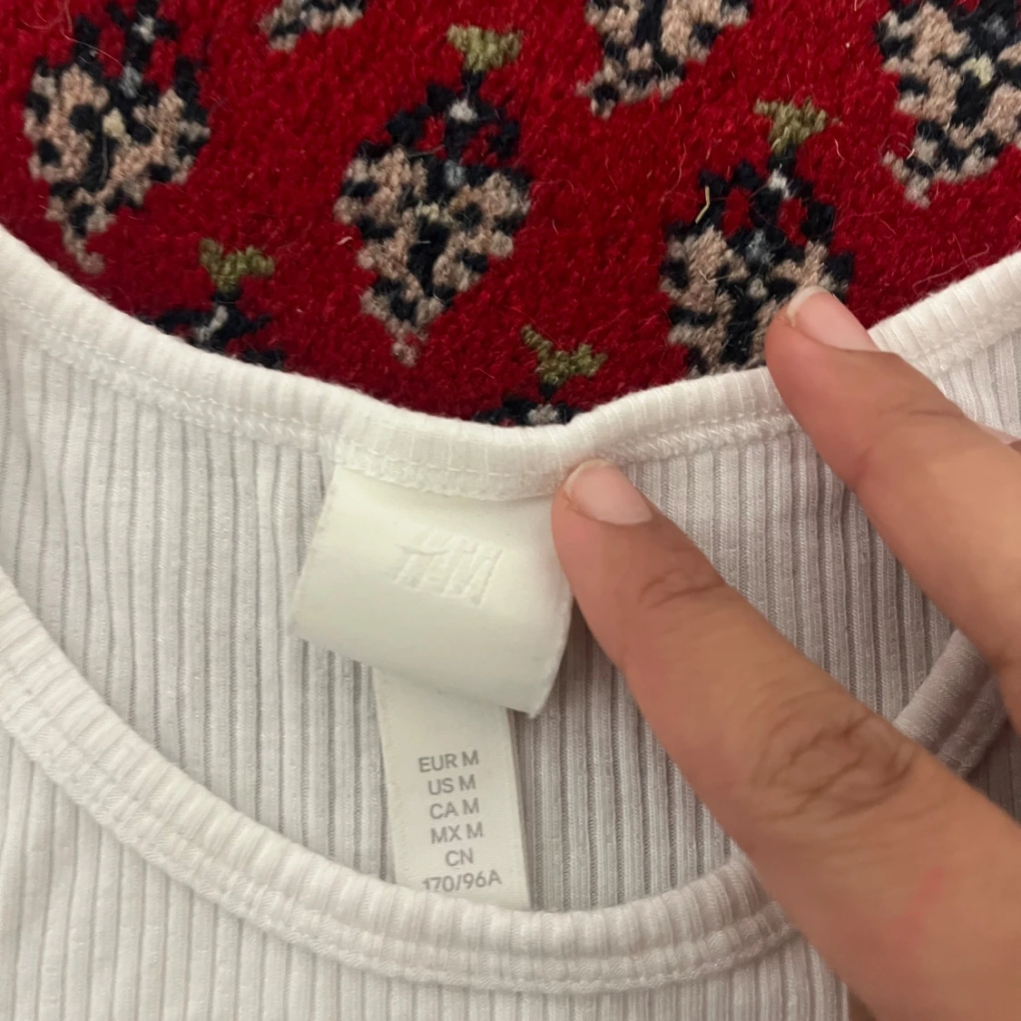 Vit ribbad linnetopp från H&M - 2