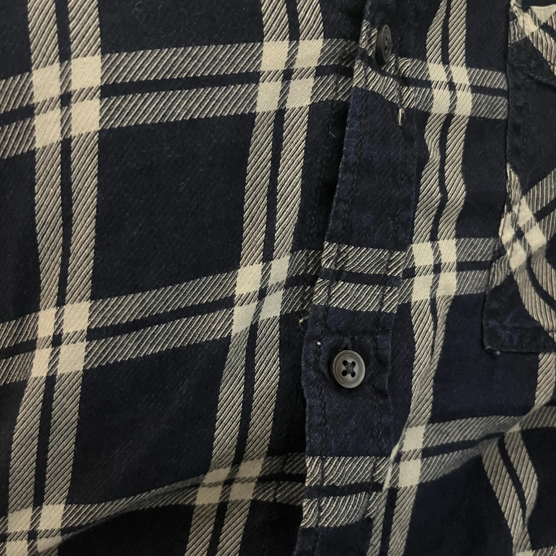 Blårutig henley skjorta från Max  - 4