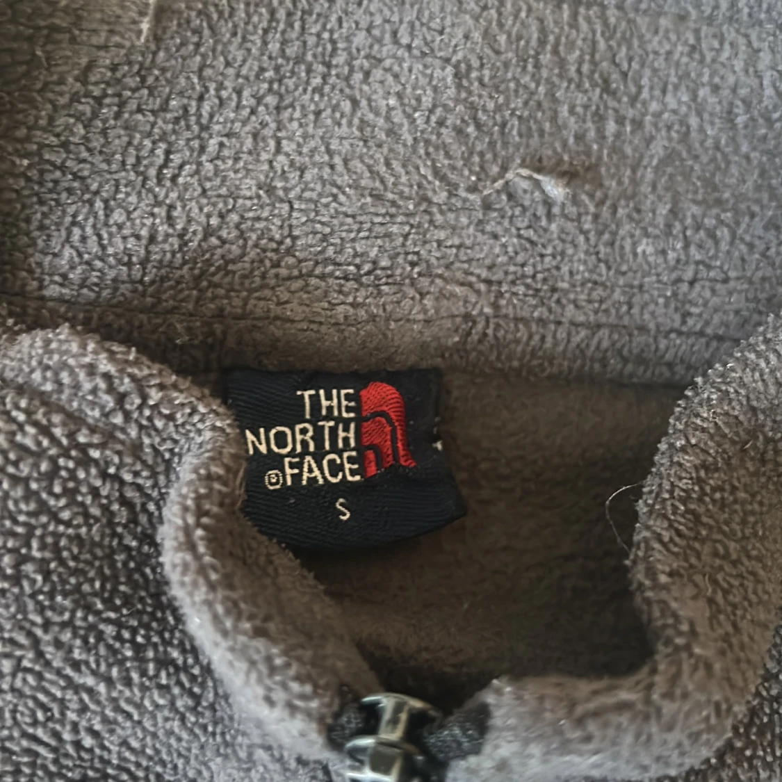 Grå fleecejacka från The North Face - 2