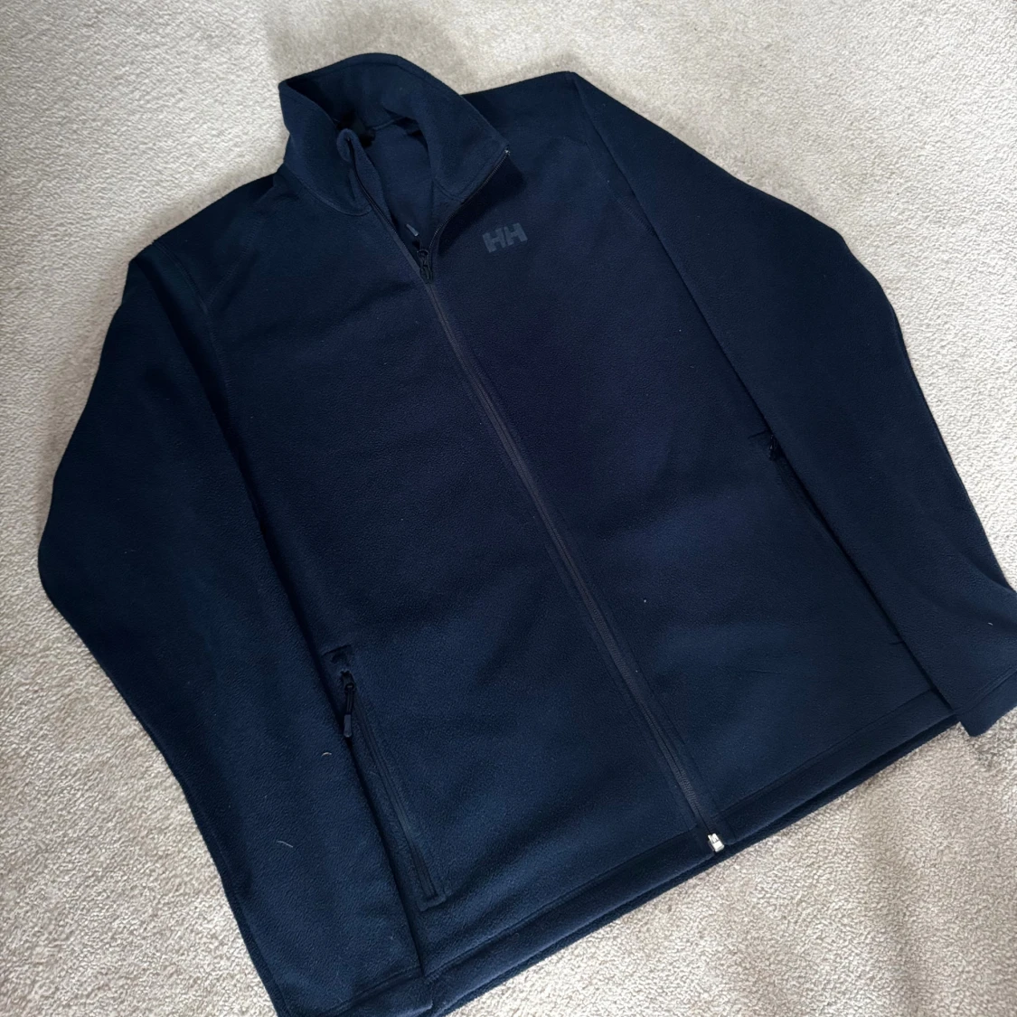 Mörkblå Helly Hansen fleece - 1