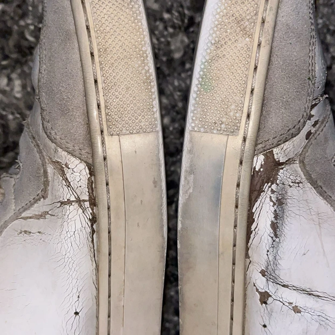 Burberry vita sneakers med rutiga detaljer - 2