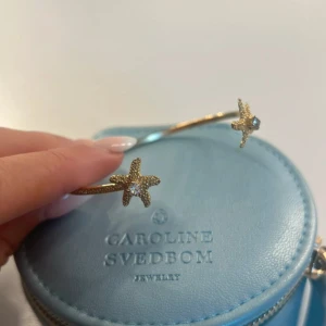 Ring och armband från Caroline swedbom - Superfint kit, nypris armband 595kr och ringen 395kr!