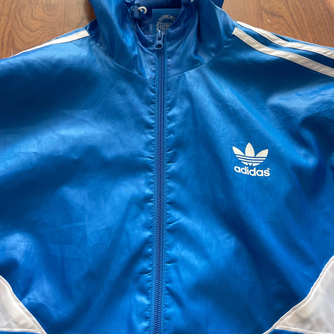 Blå Adidas vindjacka med huva M - 4