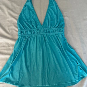 Babydoll halter neck top  - Ny sckick