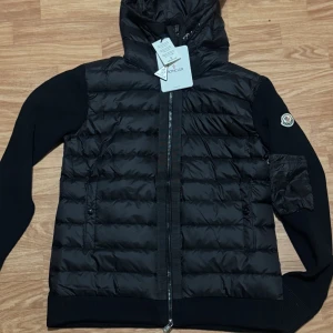 Moncler cardigan jacka  - Storlekar S M L