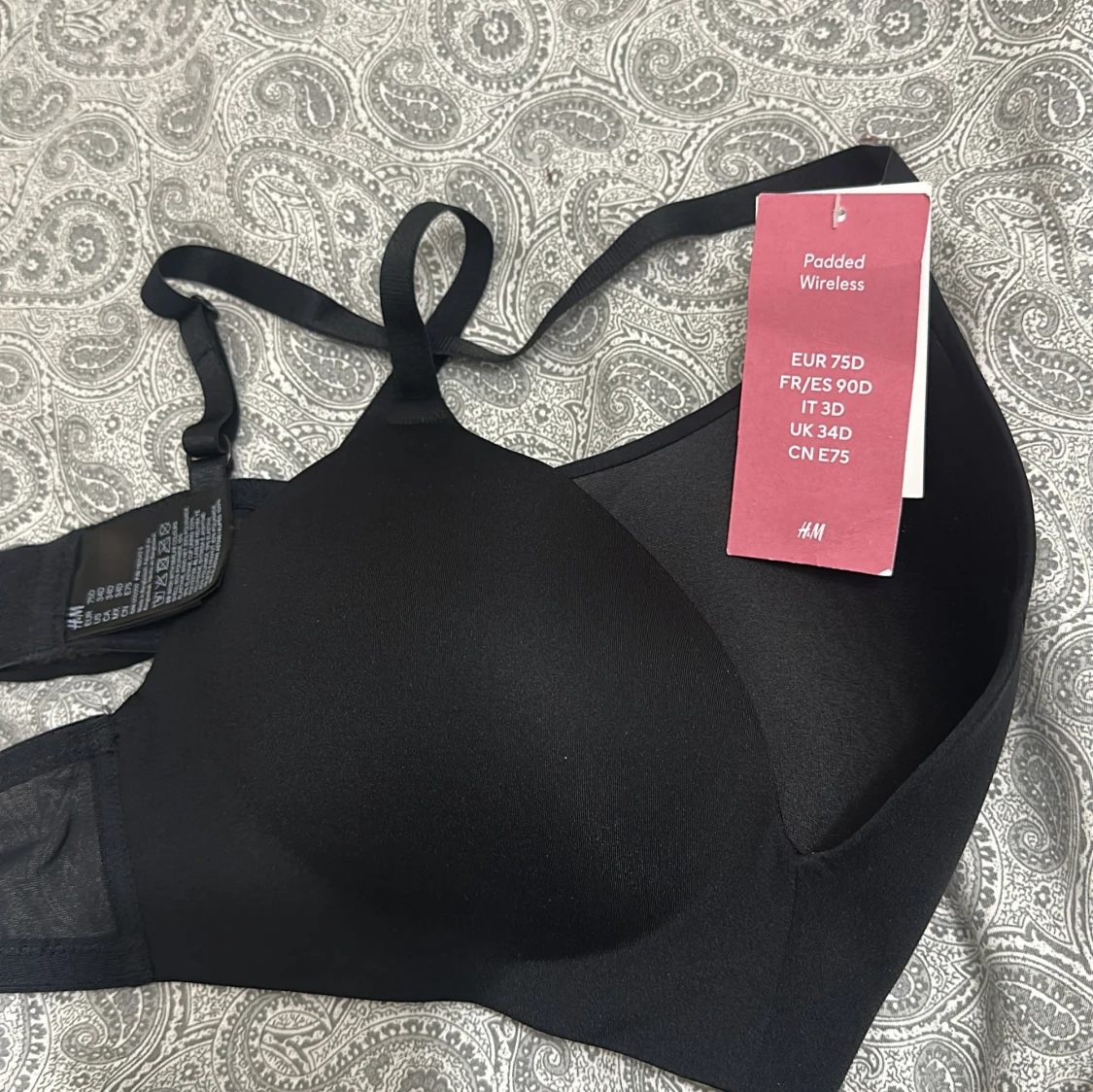 Svart padded linnetopp/BH från H&M