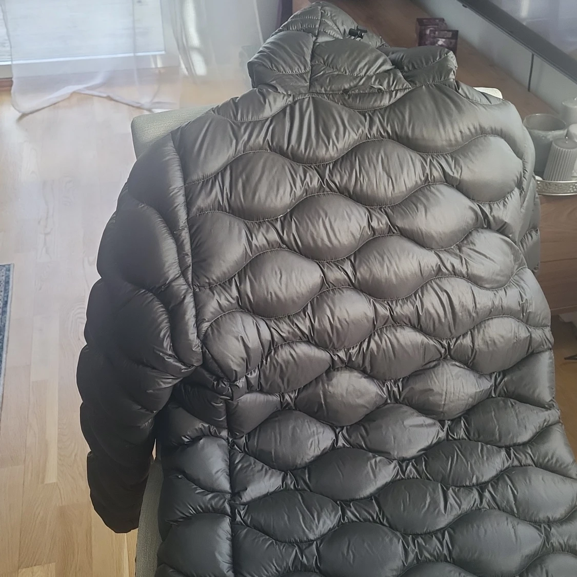 Mörkgrön dunjacka Peak Performance - 1