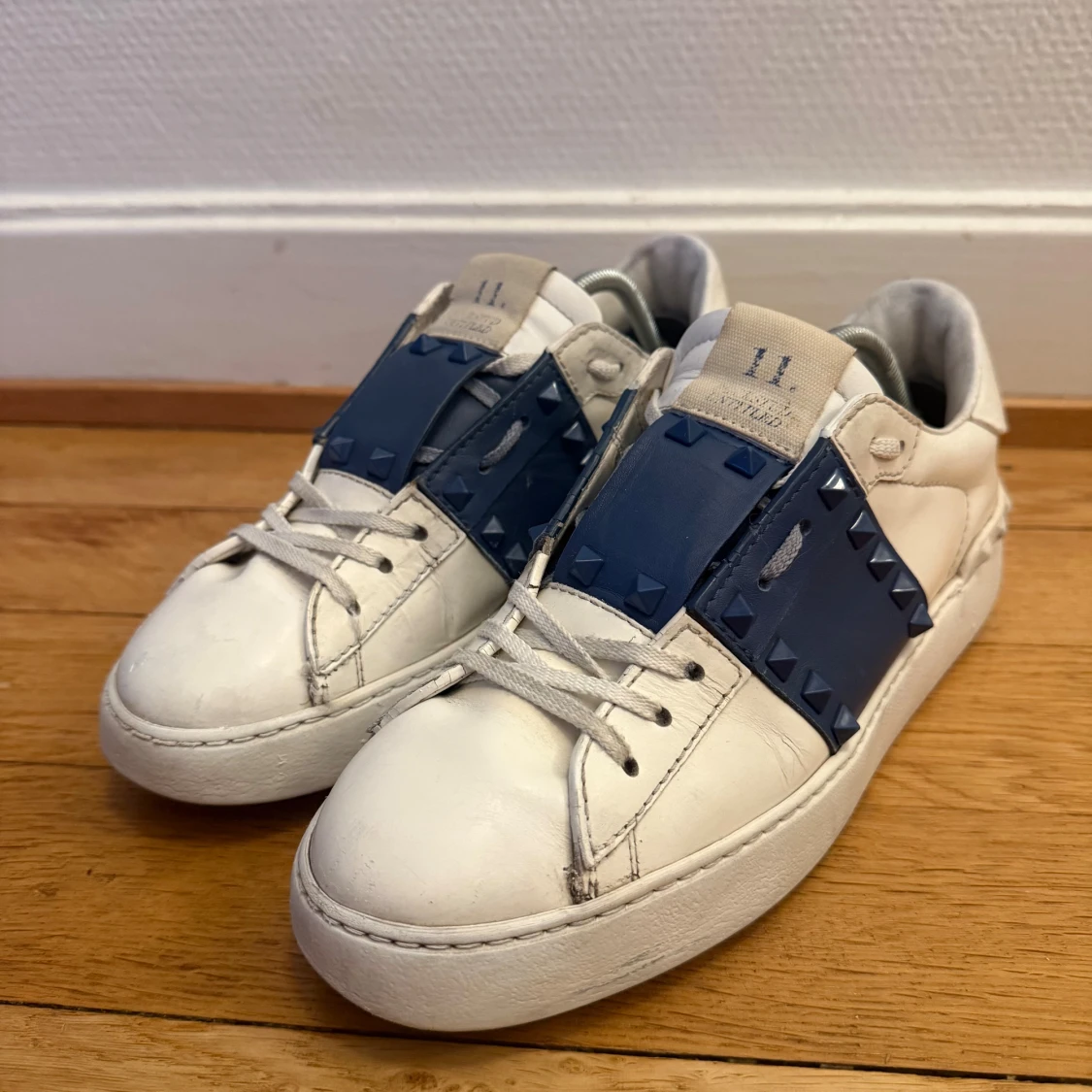 Valentino rockstud sneakers  - 3