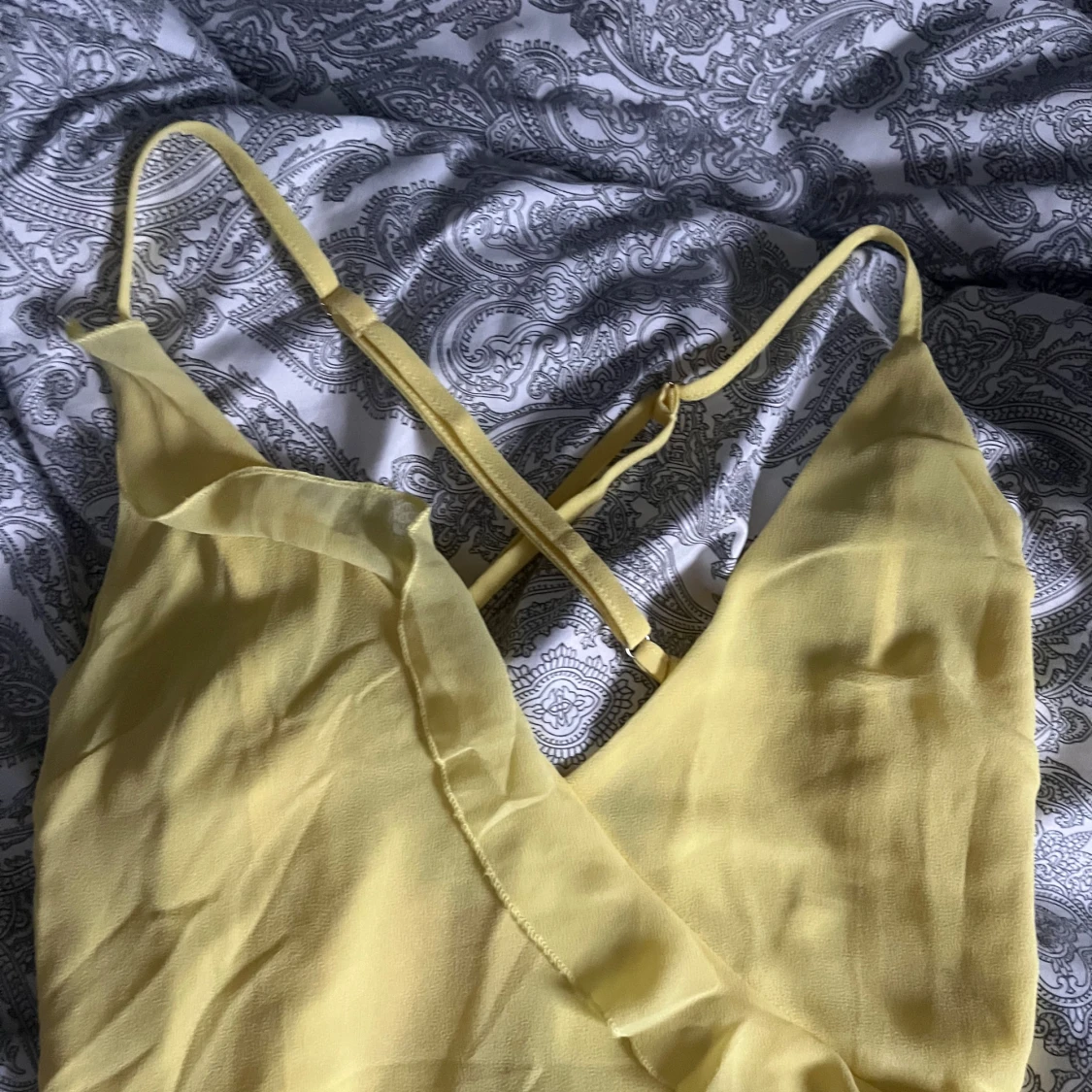 Gul volangklänning - 2