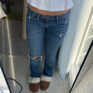 Jeans lowwaist utsvängda lågmidjade bootcut hollister - Hollister jeans❤️