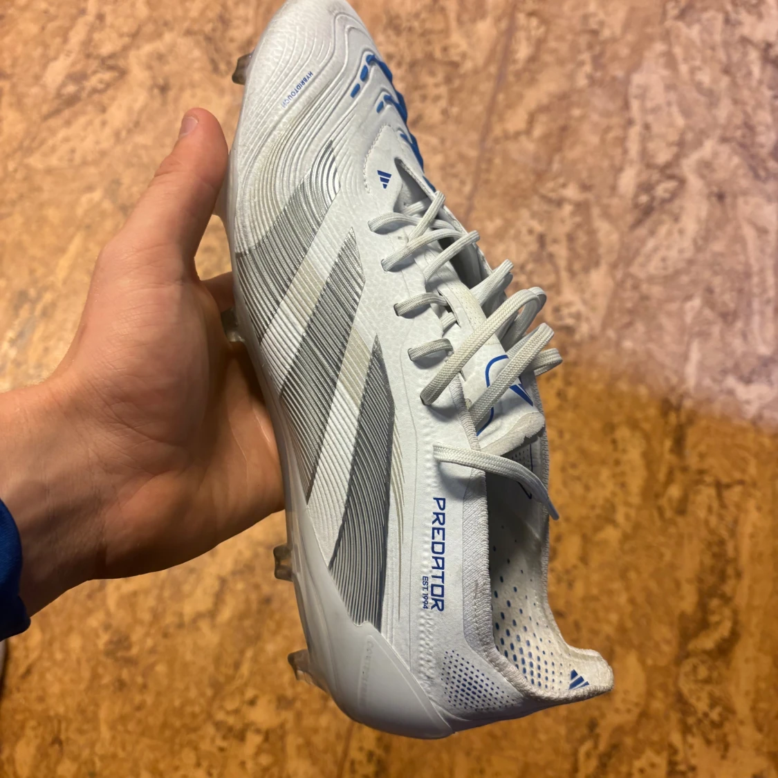 Adidas Predator fotbollsskor vita/blå
