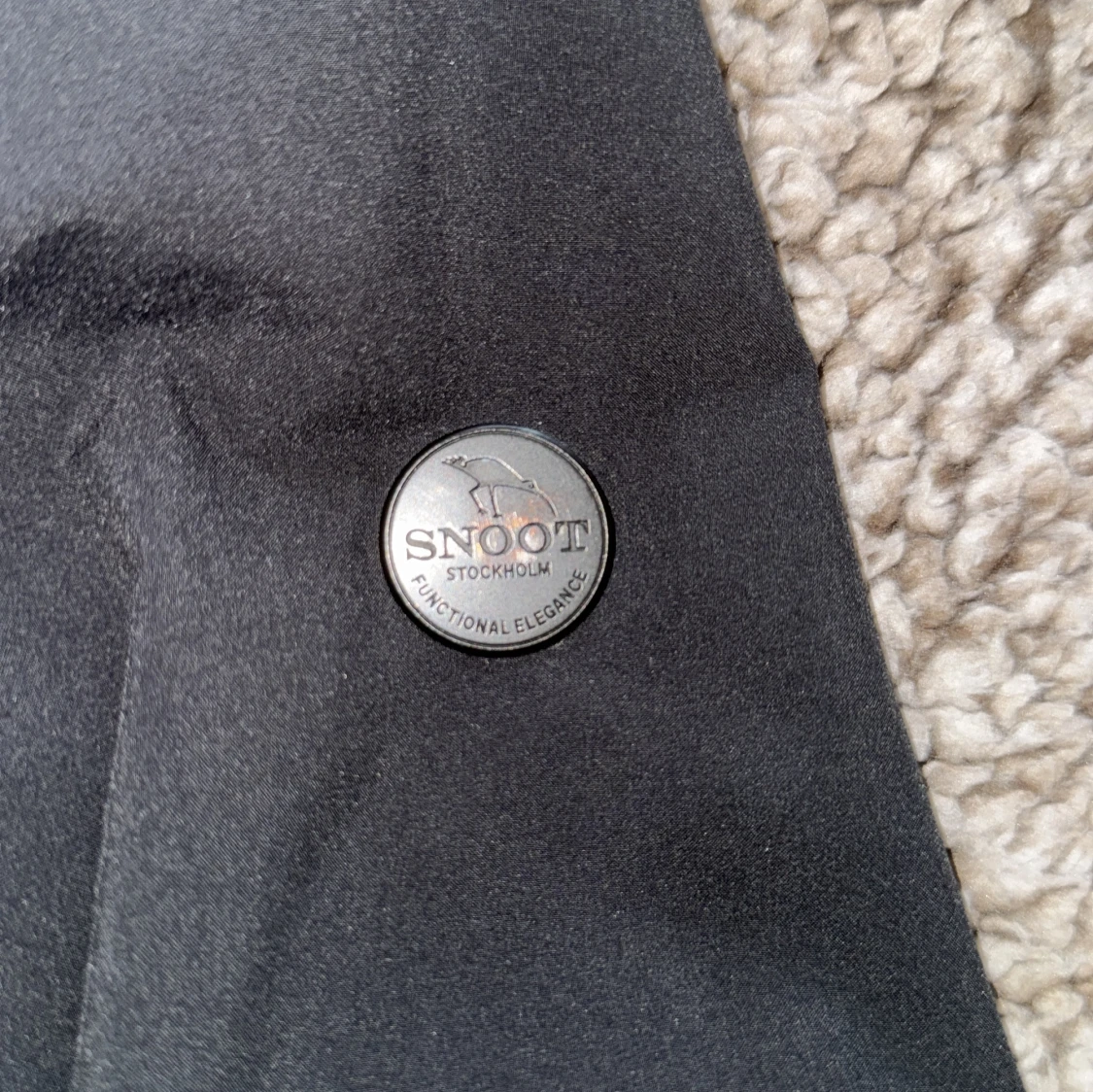 Svart jacka från Snoot Stockholm - 3