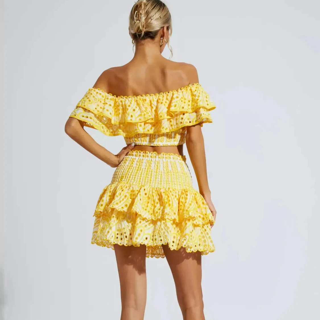 Gulligt gult set - 1